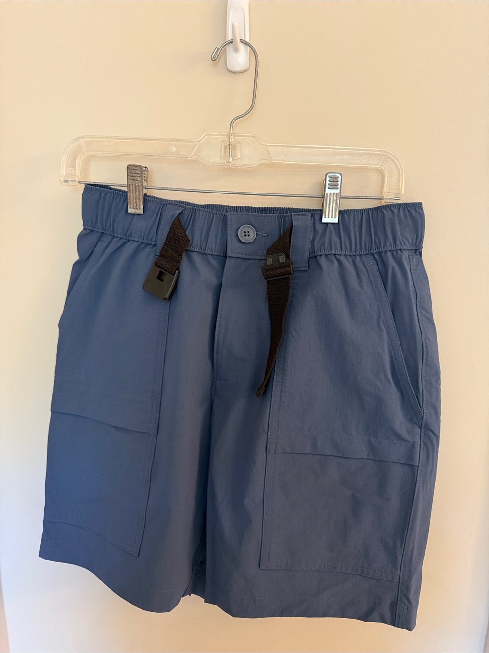 Men's Navy Cargo Shorts with Elastic Waist and Utility Pockets